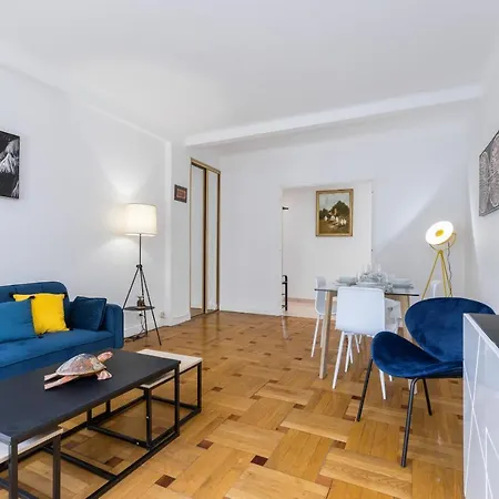 Appartement Large 3 Bdrs With Balconies & Garage Nice