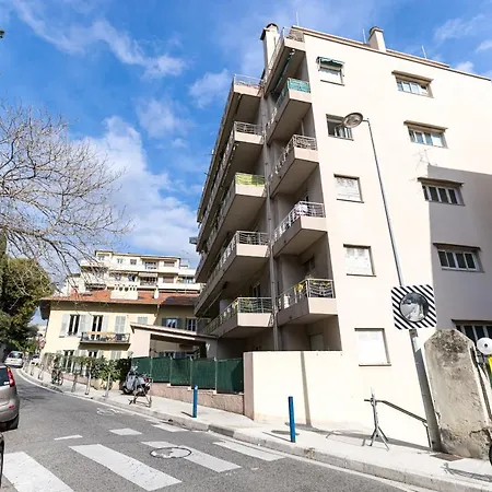 Large 3 Bdrs With Balconies & Garage Nice